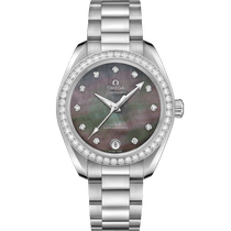 海马<span class="nowrap">系列</span> 34毫米, 精钢表壳 搭配 精钢表链 - 22015342057001