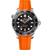 海马<span class="nowrap">系列</span> 42毫米, 精钢表壳 搭配 橡胶表带 - 21032422001006