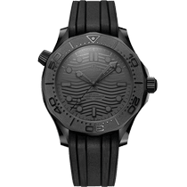 海马系列 300米潜<span class="nowrap">水表</span> 43.5毫米, 黑色陶瓷表壳 搭配 橡胶表带 - 21092442001003