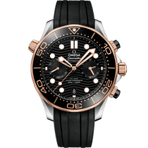 海马<span class="nowrap">系列</span> 44毫米, 精钢-Sedna™ 18k金表壳 搭配 橡胶表带 - 21022445101001