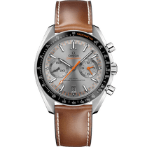 超霸<span class="nowrap">系列</span> 44.25毫米, 精钢表壳 搭配 皮表带 - 32932445106001