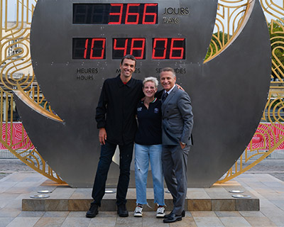 欢迎两位残奥会大使