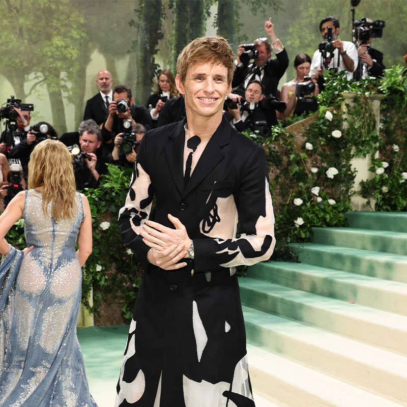 欧米茄亮相 2024 年 Met Gala